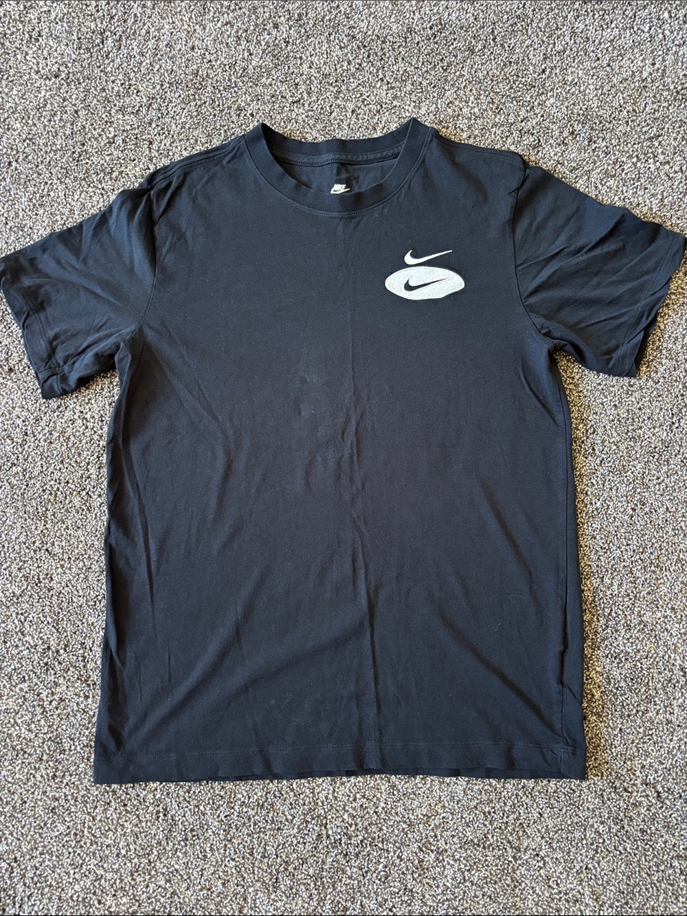 Nike Men's Black T-Shirt- Size Small